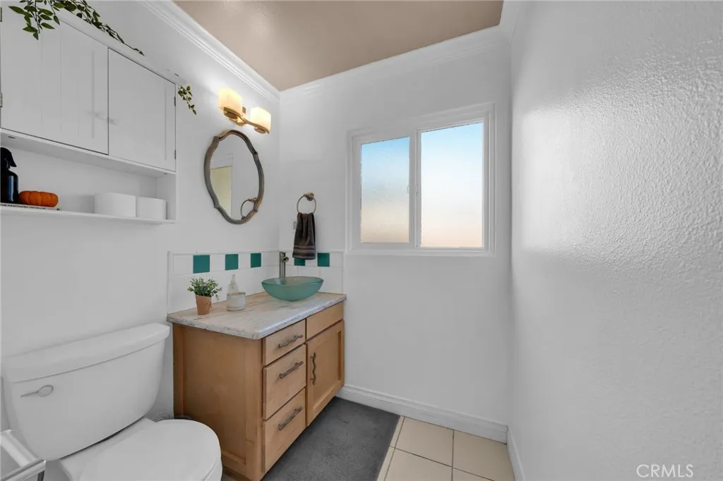 44211 11th E, Lancaster, California 93535 home-pic-14