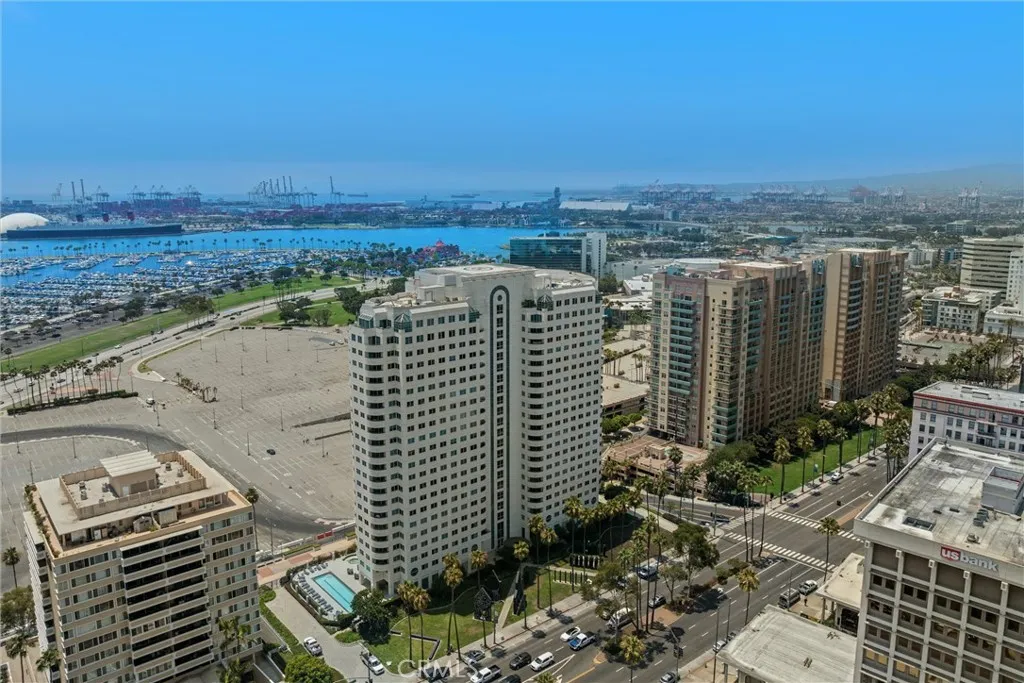 525 Seaside Way 411, Long Beach, California 90802 home-pic-50