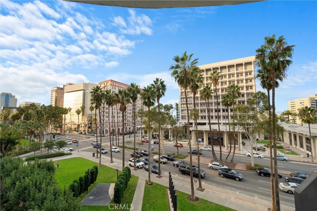 525 Seaside Way 411, Long Beach, California 90802 home-pic-10