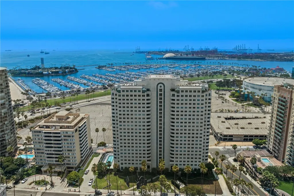 525 Seaside Way 411, Long Beach, California 90802 home-pic-49