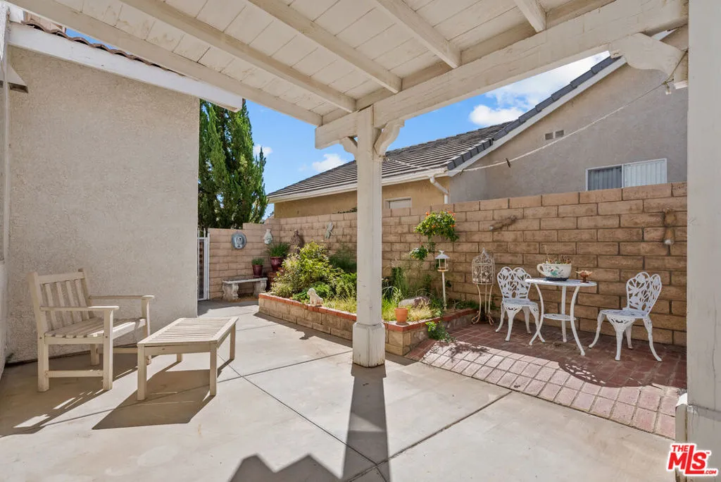 3425 Caspian Drive, Palmdale, California 93551 home-pic-29
