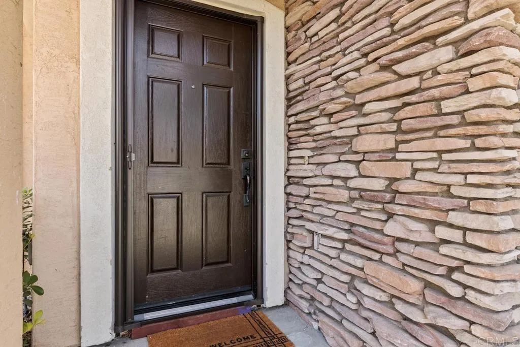 2119 Sand Crest Way, San Marcos, California 92078 home-pic-2