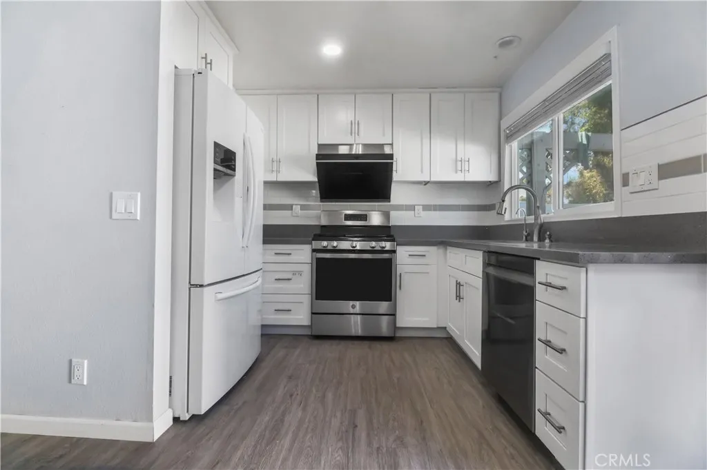 507 Juniper Street, La Verne, California 91750 home-pic-5