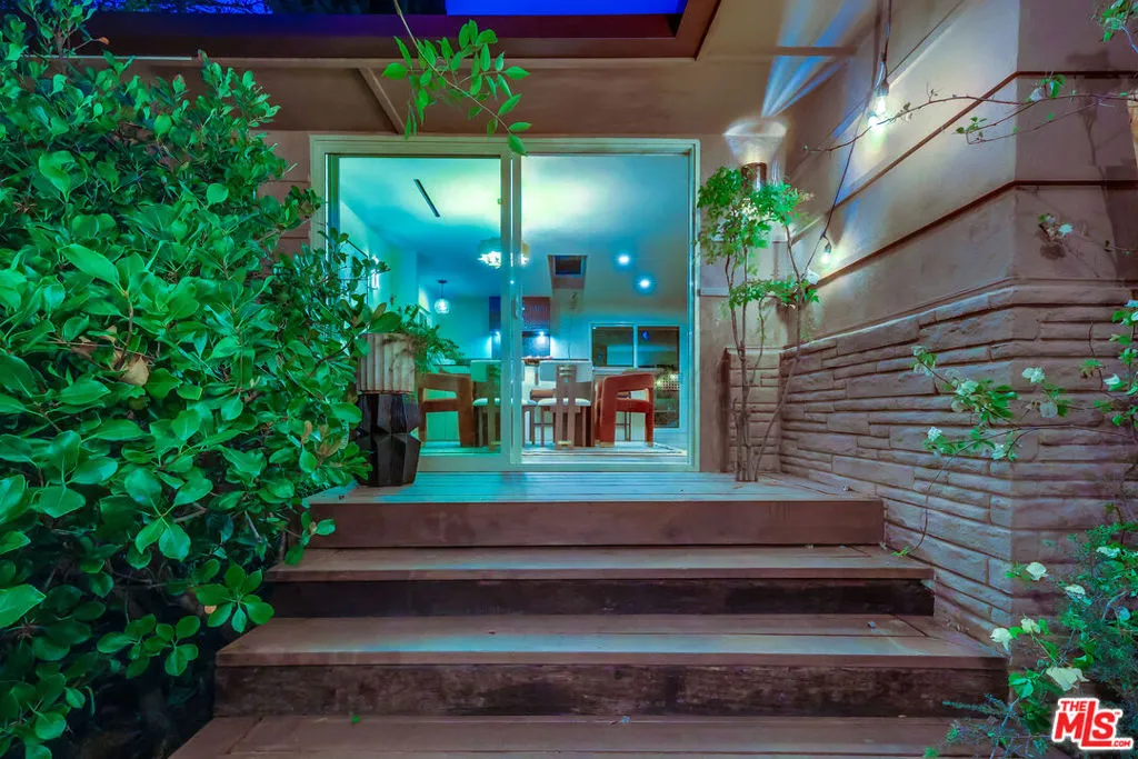 526 Michillinda Way, Sierra Madre, California 91024 home-pic-50