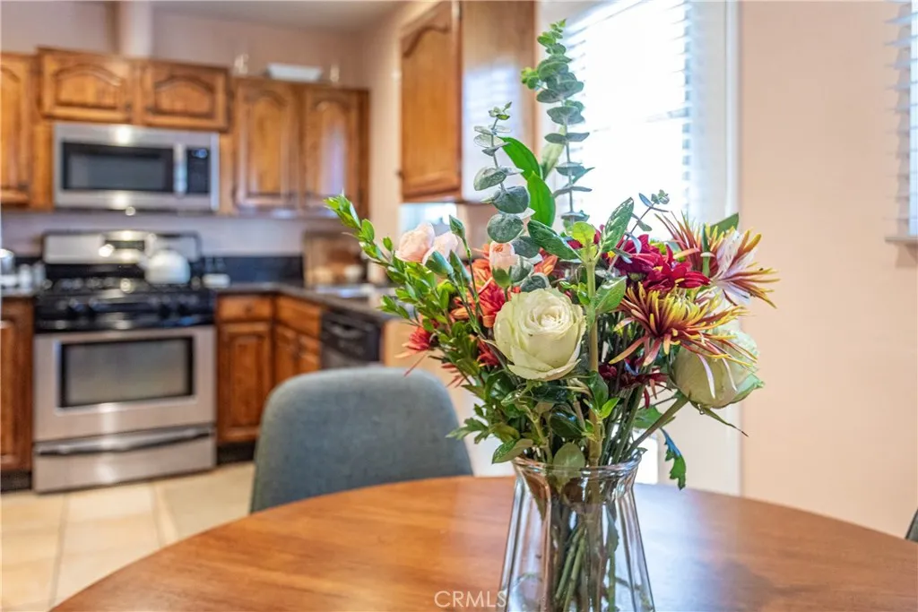 5407 Auckland, North Hollywood, California 91601 home-pic-15