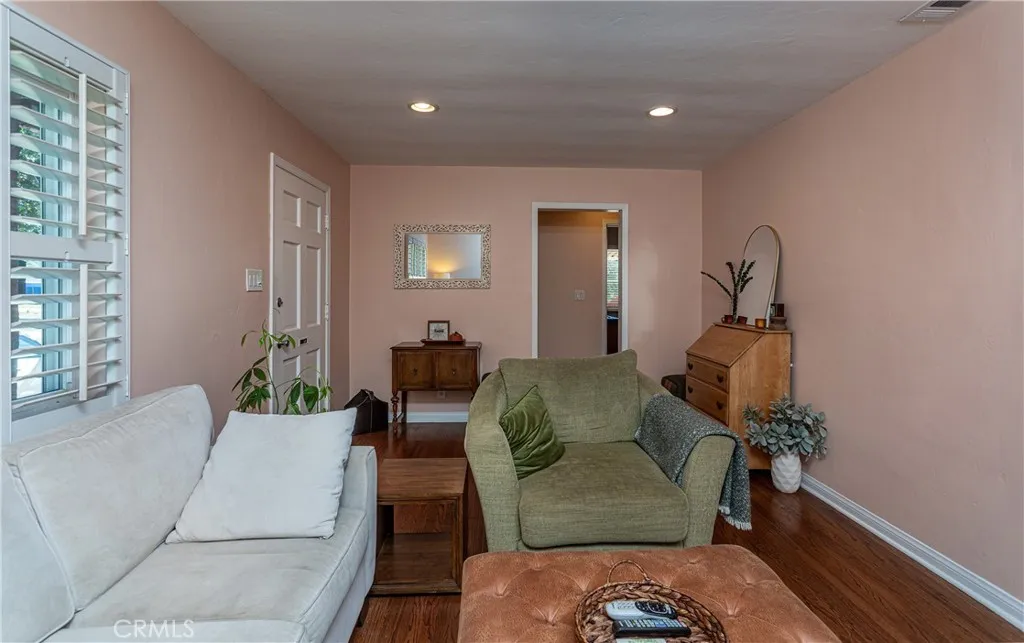 5407 Auckland, North Hollywood, California 91601 home-pic-9