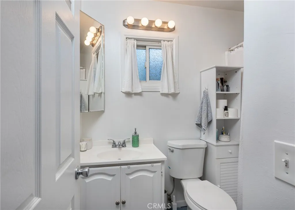 5407 Auckland, North Hollywood, California 91601 home-pic-30