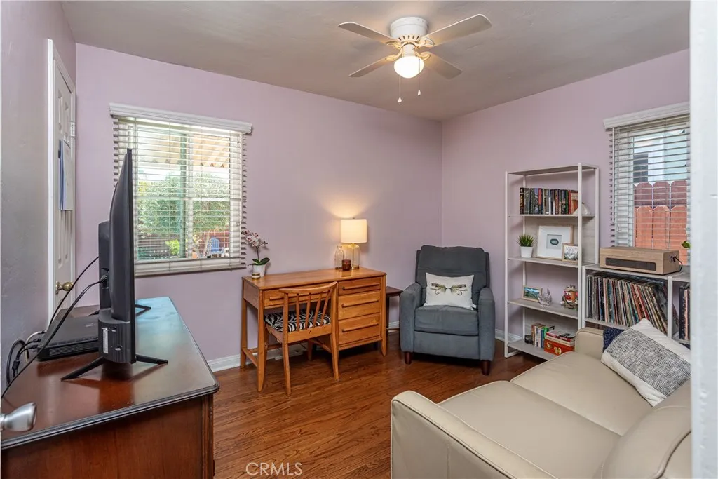5407 Auckland, North Hollywood, California 91601 home-pic-26