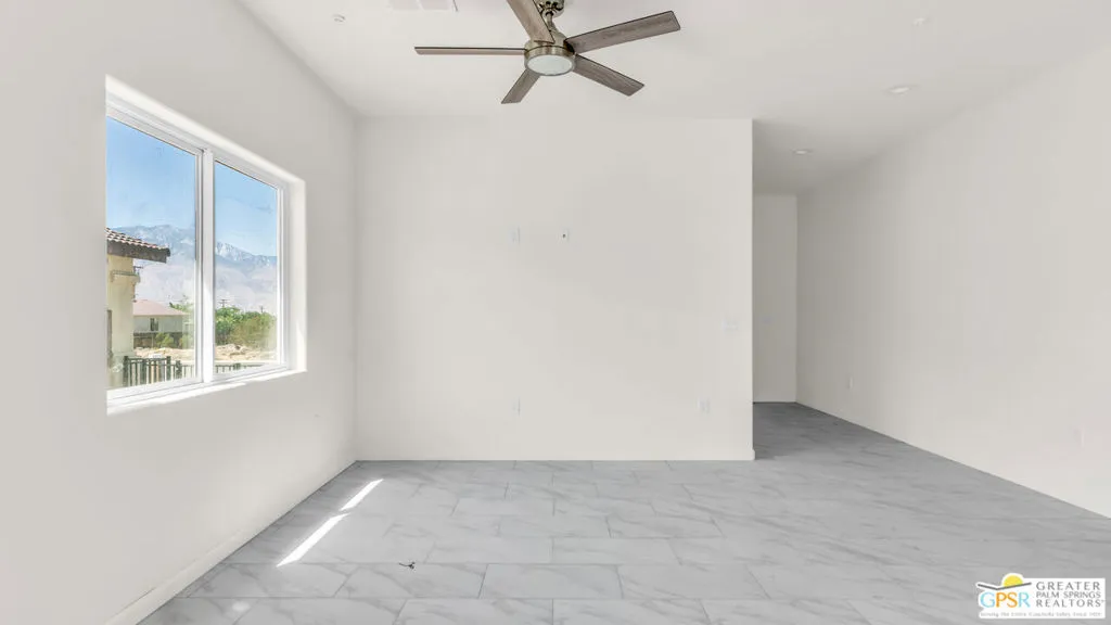 16364 Avenida Rambla, Desert Hot Springs, California 92240 home-pic-8