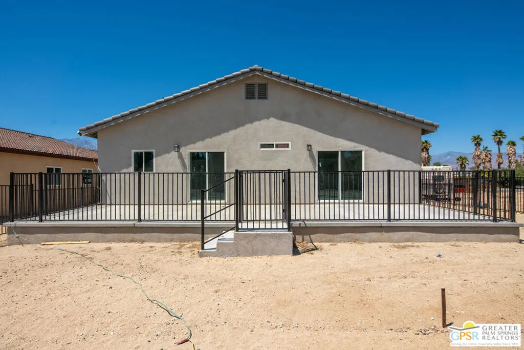 16364 Avenida Rambla, Desert Hot Springs, California 92240 home-pic-36