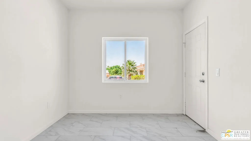 16364 Avenida Rambla, Desert Hot Springs, California 92240 home-pic-28