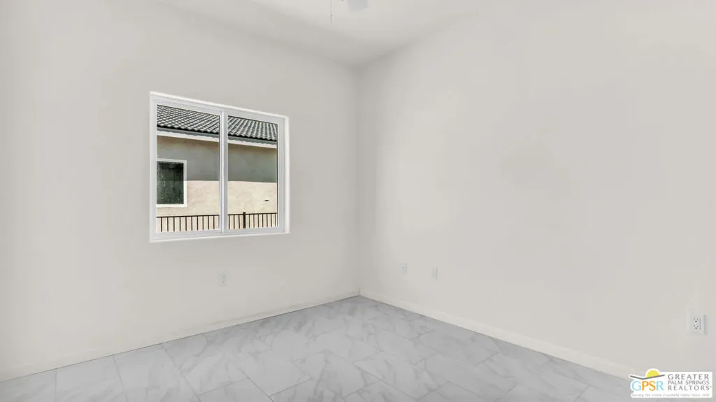 16288 Avenida Rambla, Desert Hot Springs, California 92240 home-pic-18