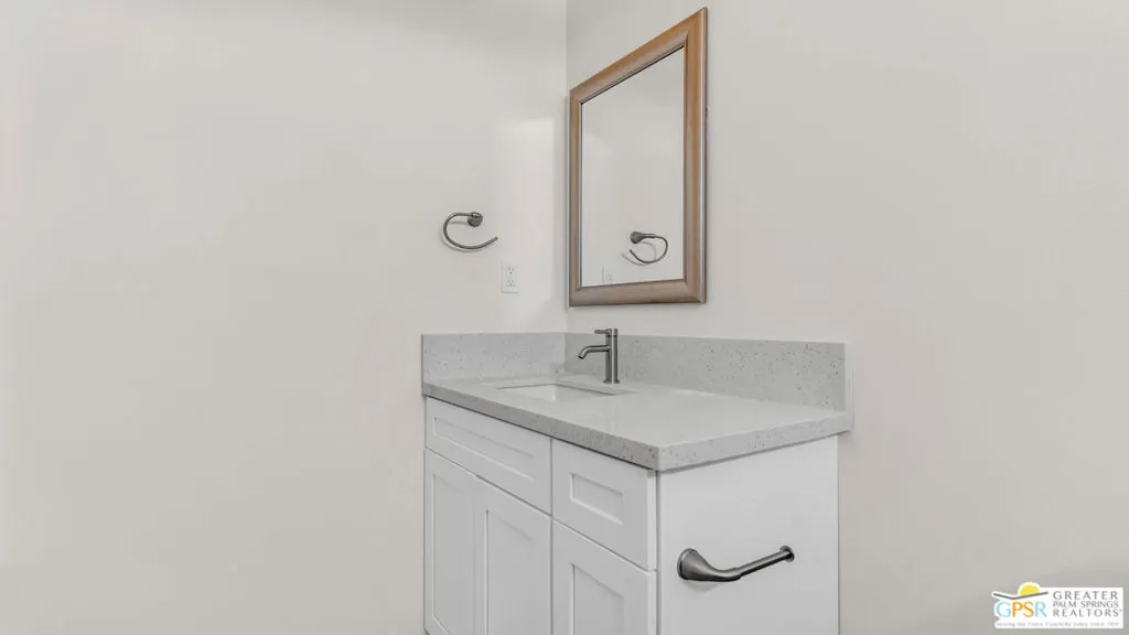16288 Avenida Rambla, Desert Hot Springs, California 92240 home-pic-31