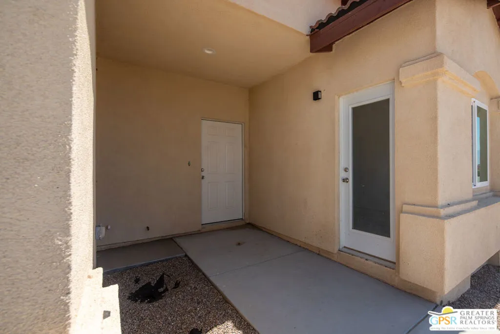 16288 Avenida Rambla, Desert Hot Springs, California 92240 home-pic-35
