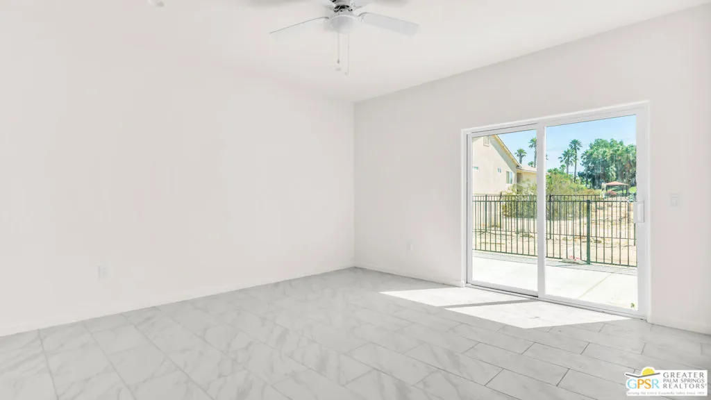 16388 Avenida Rambla, Desert Hot Springs, California 92240 home-pic-22