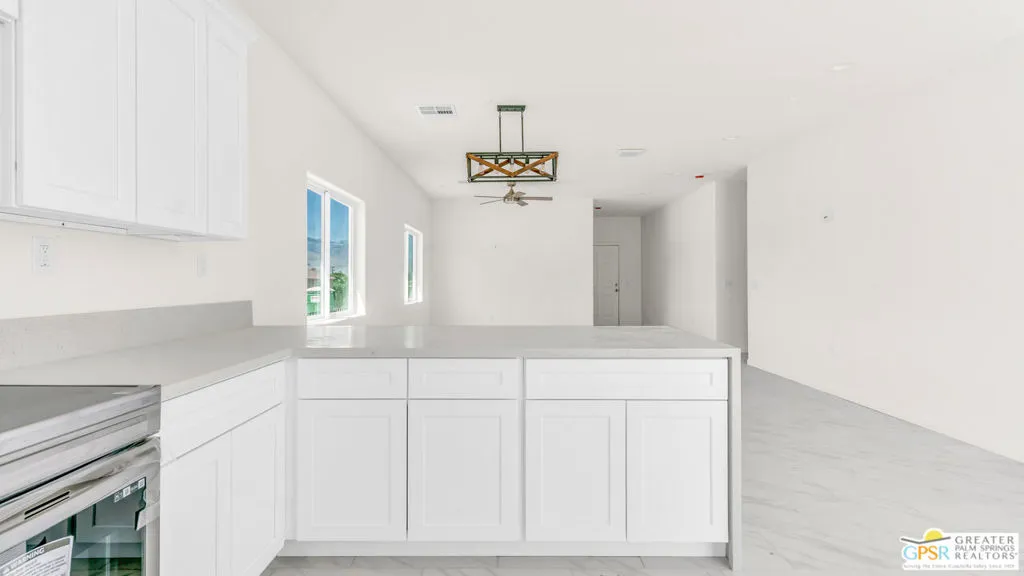 16388 Avenida Rambla, Desert Hot Springs, California 92240 home-pic-13