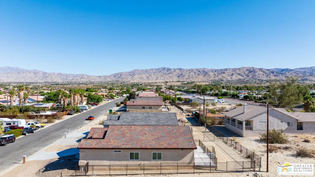 16388 Avenida Rambla, Desert Hot Springs, California 92240 home-pic-43