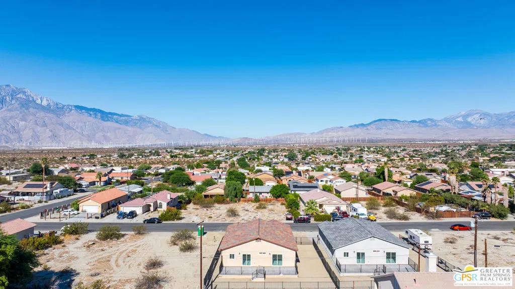 16388 Avenida Rambla, Desert Hot Springs, California 92240 home-pic-45