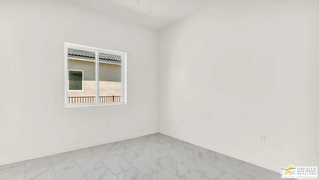 16388 Avenida Rambla, Desert Hot Springs, California 92240 home-pic-18
