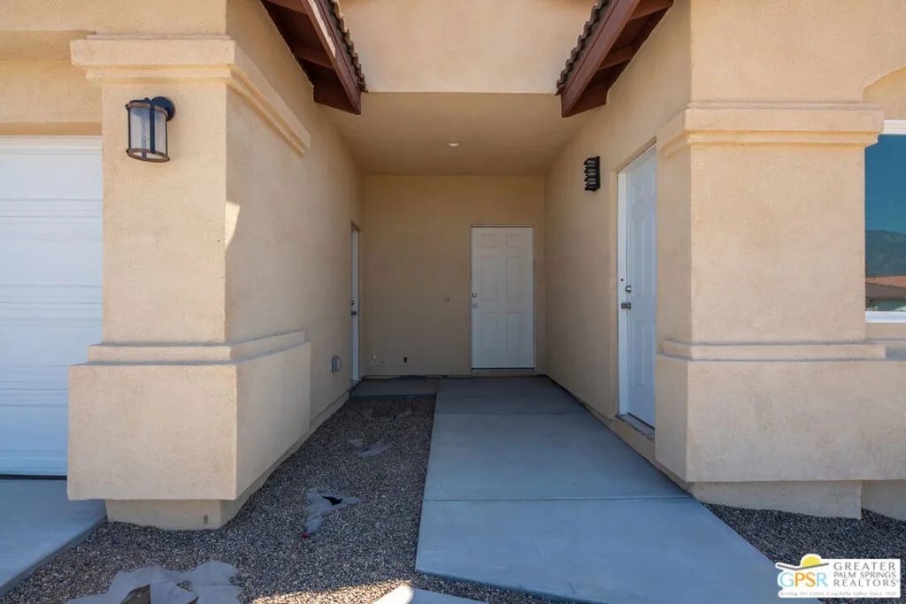 16388 Avenida Rambla, Desert Hot Springs, California 92240 home-pic-41