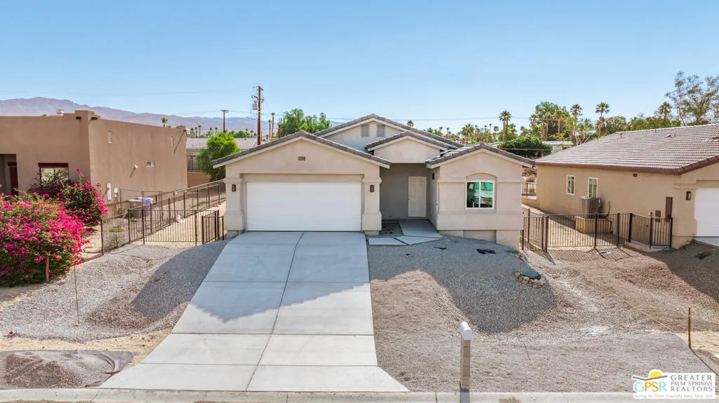 16264 Avenida Rambla, Desert Hot Springs, California 92240 home-pic-2