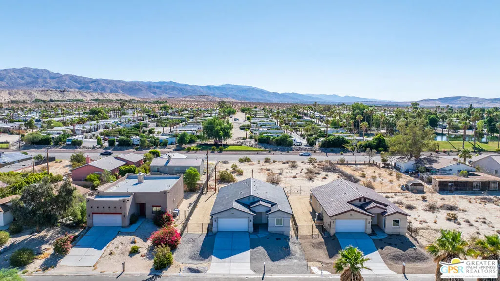 16264 Avenida Rambla, Desert Hot Springs, California 92240 home-pic-45