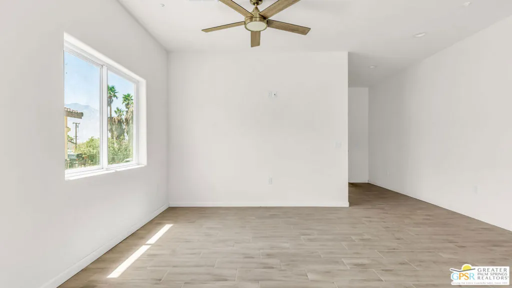 16264 Avenida Rambla, Desert Hot Springs, California 92240 home-pic-7