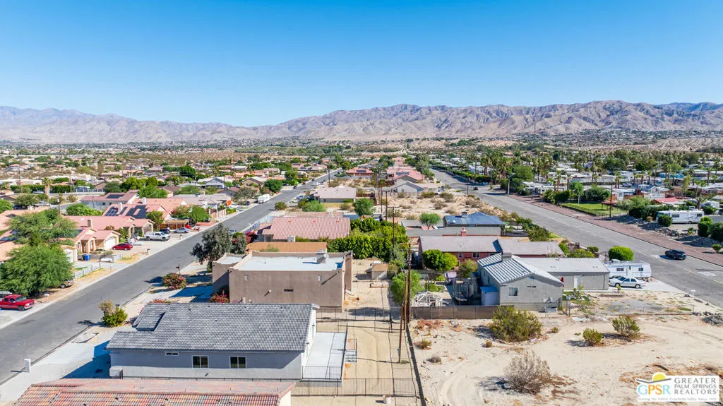 16264 Avenida Rambla, Desert Hot Springs, California 92240 home-pic-48