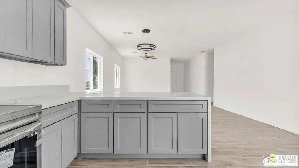 16264 Avenida Rambla, Desert Hot Springs, California 92240 home-pic-13