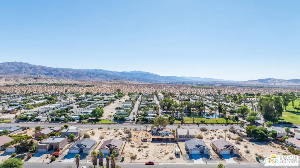 16264 Avenida Rambla, Desert Hot Springs, California 92240 home-pic-54
