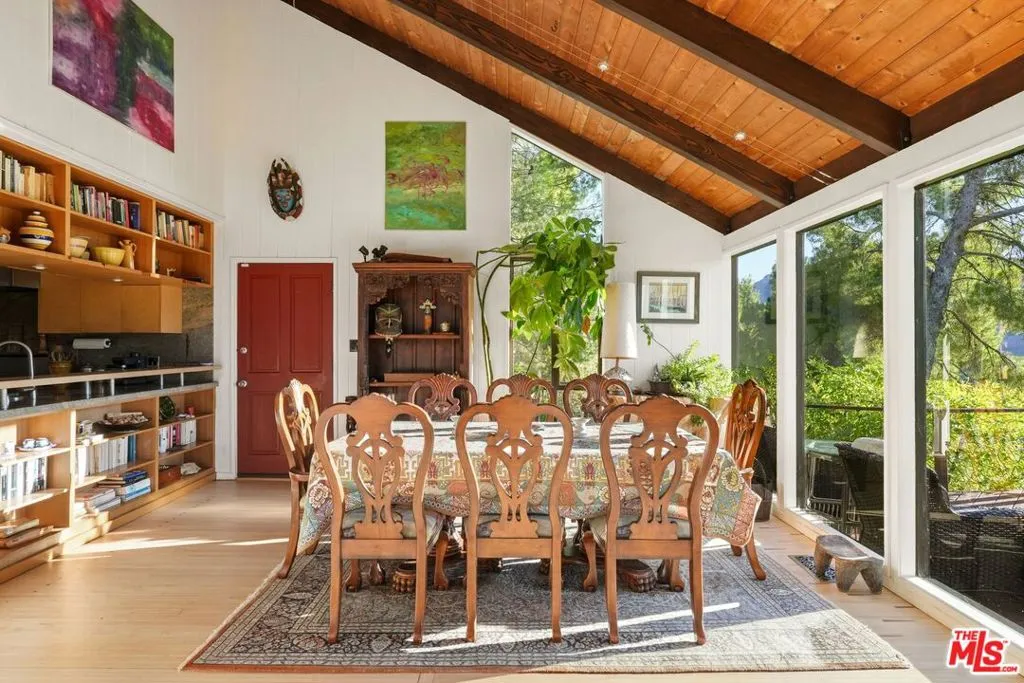 2158 Topanga Skyline Drive, Topanga, California 90290 home-pic-10