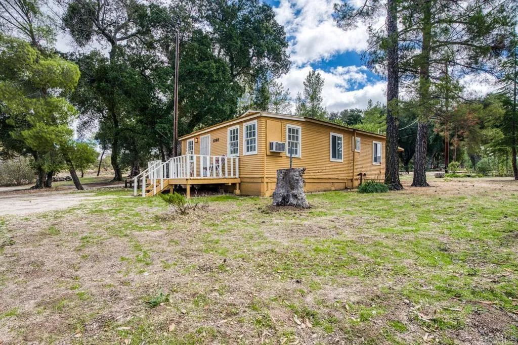 1088 Shasta Way, Boulevard, California 91905 home-pic-36