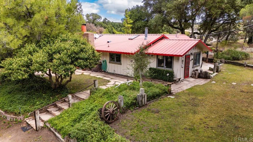 1088 Shasta Way, Boulevard, California 91905 home-pic-0