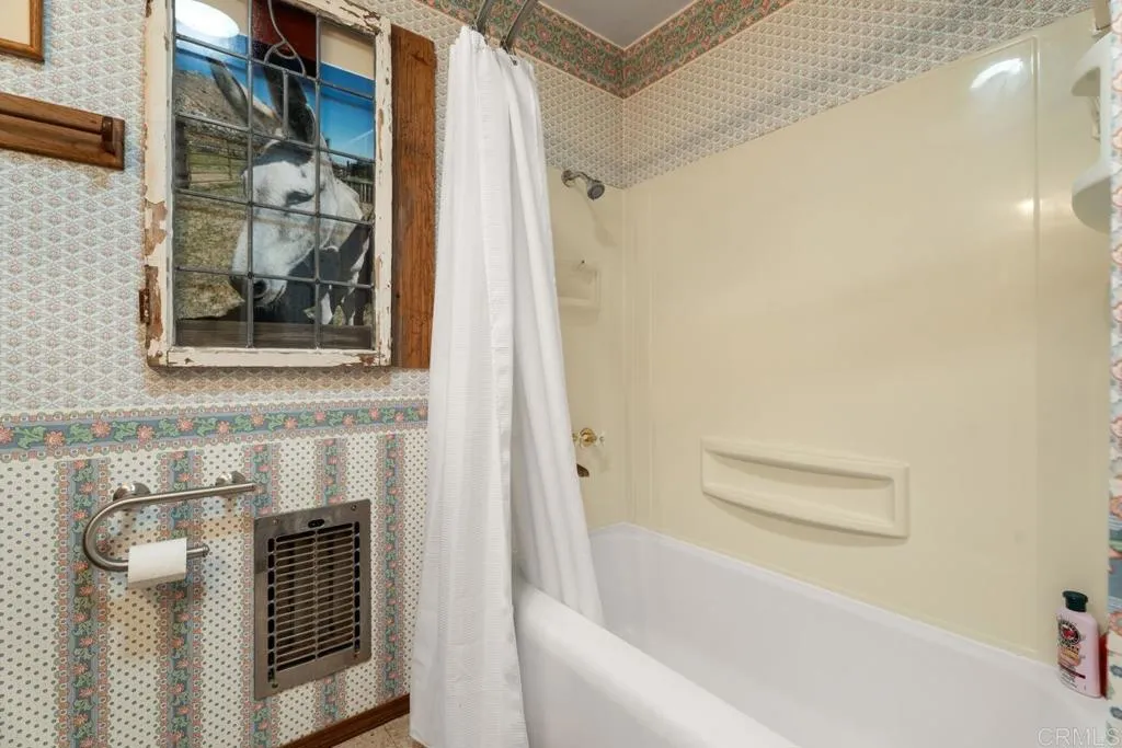 1088 Shasta Way, Boulevard, California 91905 home-pic-22