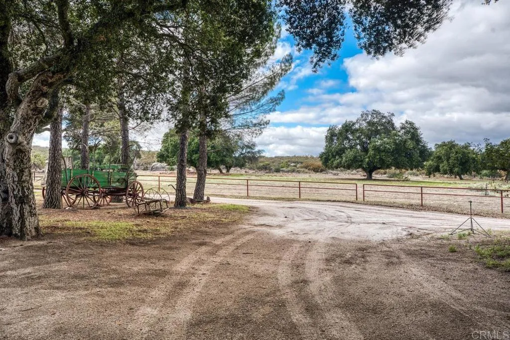 1088 Shasta Way, Boulevard, California 91905 home-pic-30