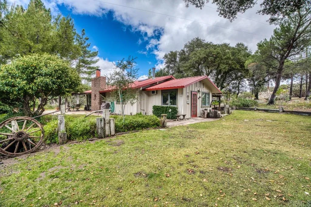 1088 Shasta Way, Boulevard, California 91905 home-pic-27