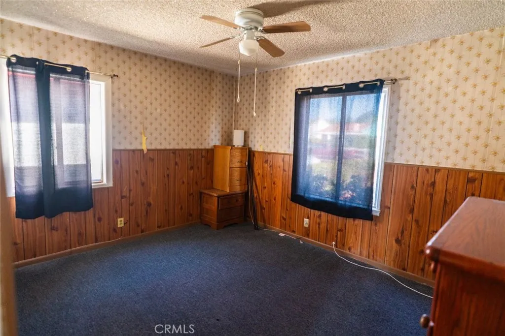 814 W Maple Street, Compton, California 90220 home-pic-11