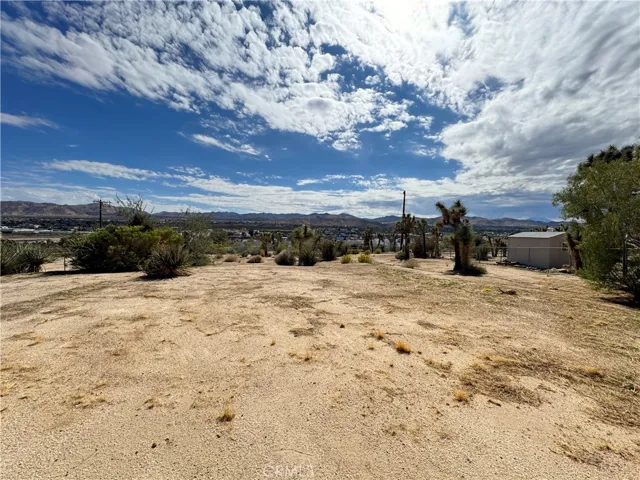 57627 Old Mill, Yucca Valley, California 92284