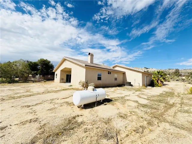 57627 Old Mill, Yucca Valley, California 92284