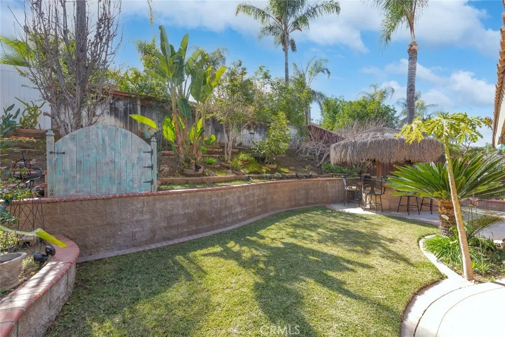 1284 Longport Way, Corona, California 92881 home-pic-39