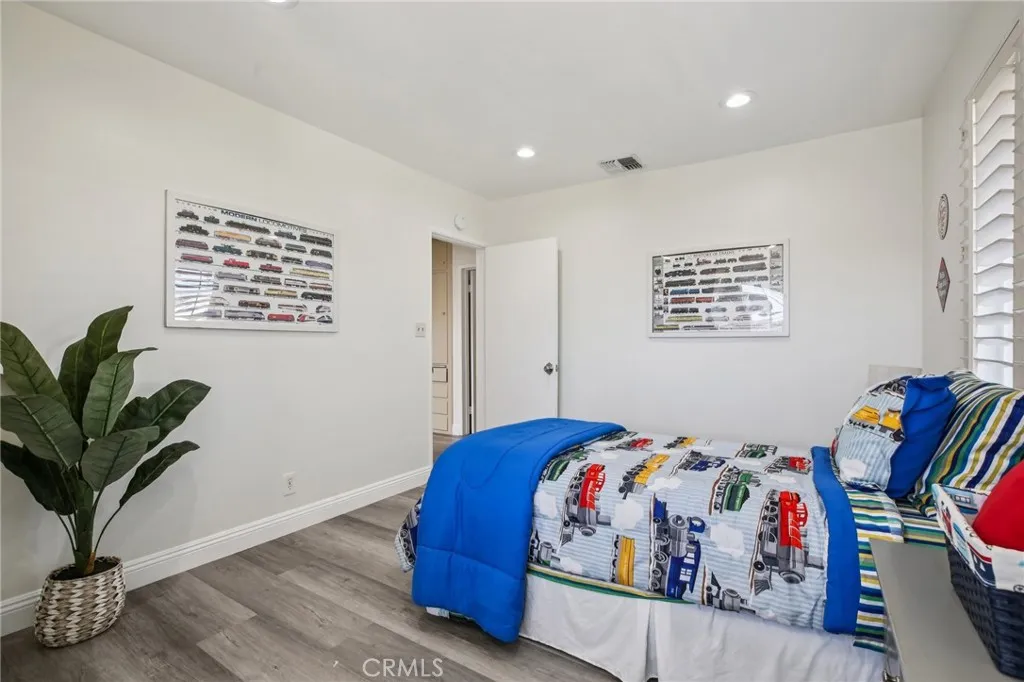 367 Ultimo, Long Beach, California 90814 home-pic-27