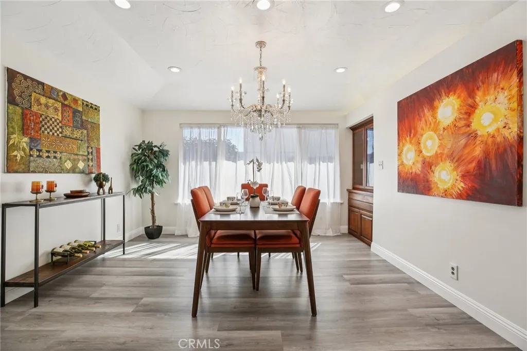 367 Ultimo, Long Beach, California 90814 home-pic-7