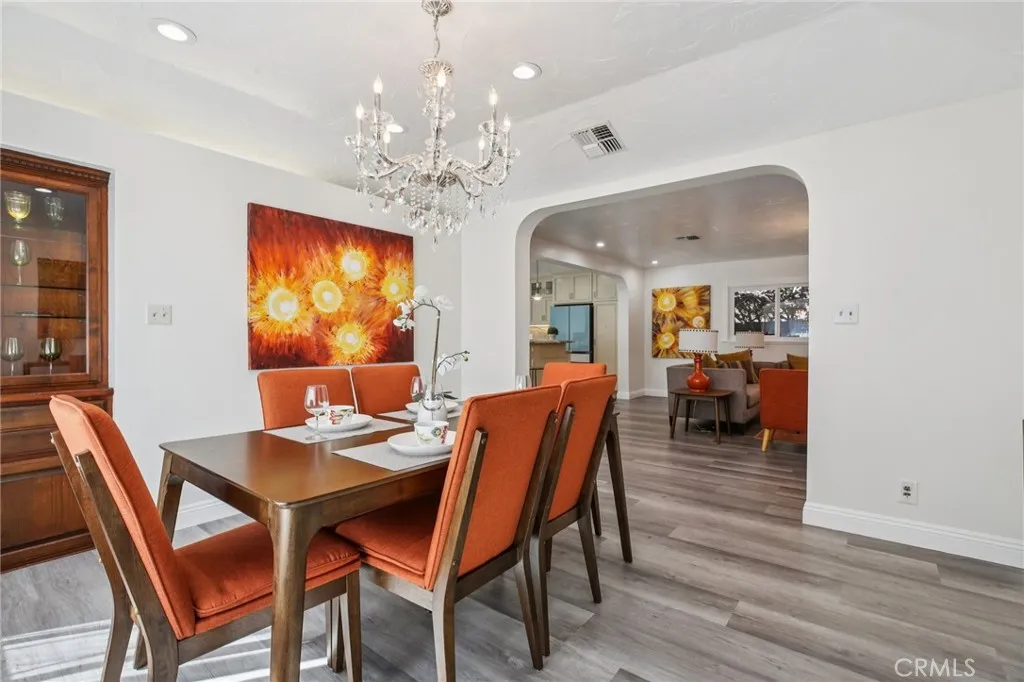 367 Ultimo, Long Beach, California 90814 home-pic-8