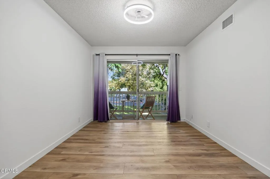 1628 Tapir Circle, Ventura, California 93003 home-pic-37