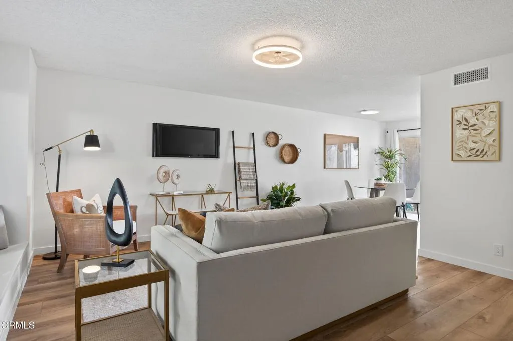 1628 Tapir Circle, Ventura, California 93003 home-pic-7