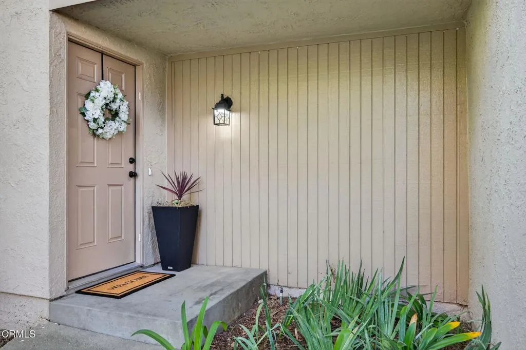 1628 Tapir Circle, Ventura, California 93003 home-pic-5