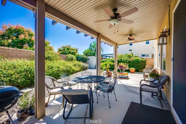 7651 Yellow Iris, Fontana, California 92336