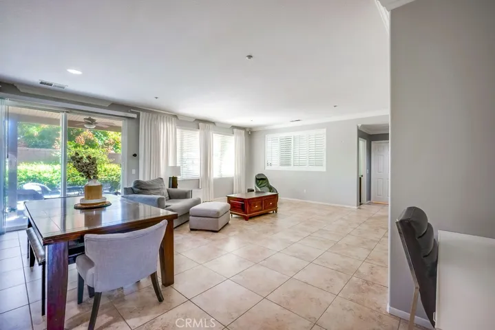 7651 Yellow Iris, Fontana, California 92336