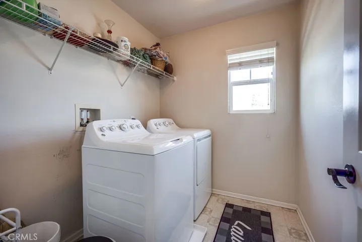 7651 Yellow Iris, Fontana, California 92336
