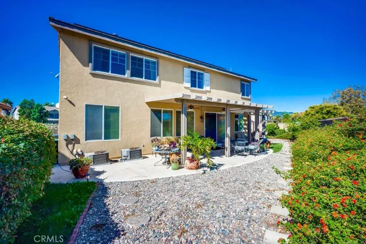 7651 Yellow Iris, Fontana, California 92336